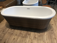 【麗室衛浴】獨特造型 英國ICI KERAMI PVC木紋藤編獨立缸BAK-013Y 長173*寬80*高40/55cm