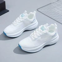 Women's Shoes Small White Shoes Fall New Air-Fighting Underfloor Light and Leisure Shoes Fashionable