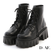 D+AF 獨特升級．升級版鋸齒厚底綁帶短靴＊黑