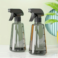 1 piece 500 ml clear plastic pressure spray bottle.Comes with a black handle - dual mode DC/spray, s