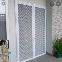 pintu expanda kasa nyamuk bahan aluminium