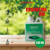 Minyak atsiri Sirih hasil penyulingan Netto : 500ml