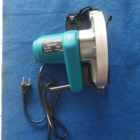 Mesin Potong Listrik Gergaji Kayu dan Besi