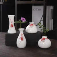 Ceramic Handmade Cameo Small Vase Hydroponic Flower Arrangement Chinese Bone China Desktop Decorative Vase