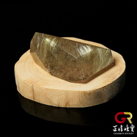 金髮晶 高品維納斯髮晶 87g 原礦隨型雕刻擺件 金髮晶擺件｜崖柏木座