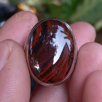 Cincin Akik Badar besi merah corak hitam