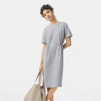 【GAP】女裝 Logo刺繡圓領短袖洋裝-淺灰色(729216)