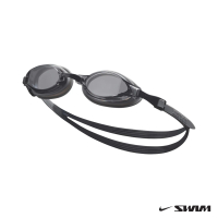 【NIKE 耐吉】SWIM 成人訓練型泳鏡 CHROME 黑 NESSD127-079