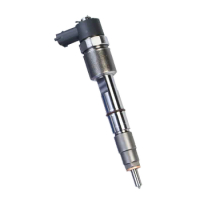 0445110305 High-Quality Diesel Injector Nozzle Assembly For Isuzu JMC 4JB1 OEM 0445 110 305 Fue Injection Engine Parts