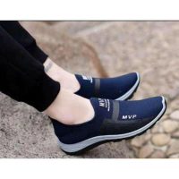 Sepatu slip on pria dan wanita mvp