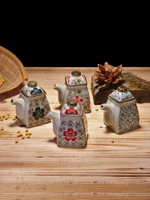日式釉下彩陶瓷家用和風餐具廚房帶蓋調料壺創意個性網紅醋醬油壺