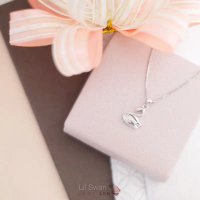 JEWELLYN Lil Swan Pendant
