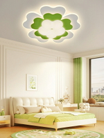 臥室吸頂燈奶油風護眼花朵兒童房燈簡約現代溫馨浪漫廣東中山燈具