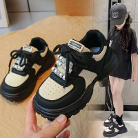 Sneaker Perempuan, Fesyen Musim Bunga dan Musim Luruh, Gaya Barat, Tapak Lembut, Tidak Licin, Kasut 