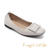 【Pineapple Outfitter】DAIVA 羊皮素面平底娃娃鞋(白色)