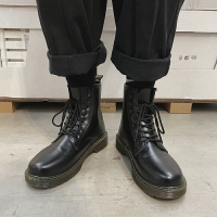 經典馬丁靴男女2021新款經典黑色機車靴百搭加絨8孔大碼中筒短靴