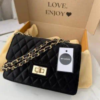 MY CHOICE BAG SUEDE Beludru Rantai Emas Ukuran 24x14x7 Cm Tas Selempang Wanita Tas buat Seserahan Ta