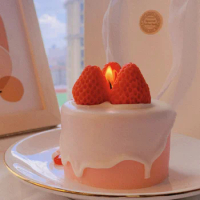Hot sale bedroom decor strawberry cake shape candle Party Wedding birthday candle soy wax scented candle for home scented