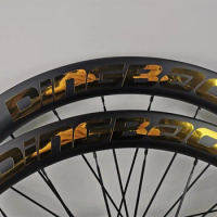 2023 NEW carbon wheels disc brake tubeless rims 24/24 holes OEM DINGBAO logo 700C road bike carbon wheelsset with 240 hubs