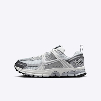 Nike Vomero 5 GS HF6998-002 大童 休閒鞋 運動 復古 慢跑 透氣 緩震 舒適 銀灰