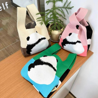 【SUMMER一夏】日韓設計雙面拚色害羞熊貓針織手拎包包時尚外出百搭便攜包托特包(ins風手拎式背心托特包)