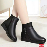 Em's Shoes Giày Bốt Nữ Đẹp MS EM235 Da Lì Cao Cấp