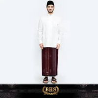 Sarung BHS Excellent Gold Motif E57 JGH Merah Hati