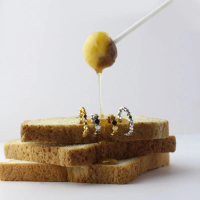 Naughty Little Bee I Ear Cuff ต่างหูหนีบ SV925 สินค้ามาใหม่