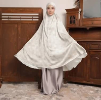 Lozy Hijab - Lesti Prayer Set (Mukena Silk Motif 2in1 Lozy x Lesti Kejora) Green Chrysant + Pouch