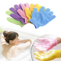 Body scrub bath gloves, Sarung tangan scrub, dupe bodyshop, sarung tangan mandi