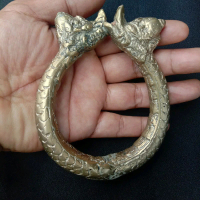 Gelang Kuningan Antik