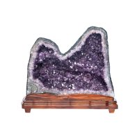 【吉祥水晶】巴西紫水晶洞 49.45kg(賺錢如水 水型晶洞)