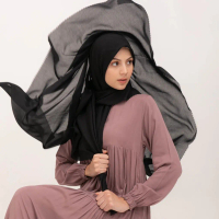 Lums Dawa Zainab Scarf / Pilih Warna Jilbab Nyaman Voal Muslim Square Segi Syari