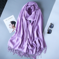秋冬圍巾女純色淺紫色長款柔軟優雅冬款圍脖單色簡約保暖圍巾冬天1入