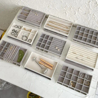 [Minihome] Alta Tempat Perhiasan Bludru Jewelry Storage Ring Earings Portabel Accesories Tray Organi