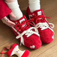 brand name sneakers catandsofasneakers, genuine, cartoon embroidered pattern, sports style. Flat red