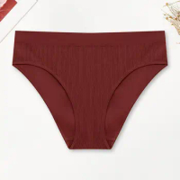 Women Underpants Mid-Rise Seamless Daily Wear And Home Sleep Panties Solid Color Thread Stretchy Bri