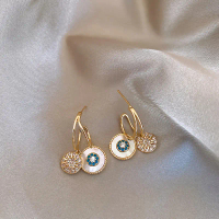 Earrings, ear pendants, elegant fashion vintage style ear accessories