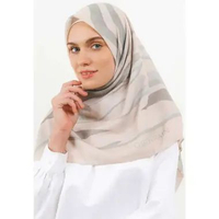 Obermain Benazir Wanita 01