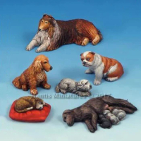 Unpainted Kit 1/35 -Animals Set Dogs and Puppies figure Historical Resin Figure miniature garage kit