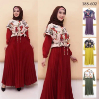 Gamis Bunga Plisket shanna - Merah
