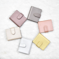 Dompet Kartu Wanita Custom Nama 16 Slot Kartu & 1 Slot Uang Kertas Bahan Synthetic Leather Motif Saf