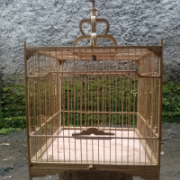 Sangkar Cungkok Bambu Halus Ukuran 29 x 29 dengan Finishing Cat Glosy