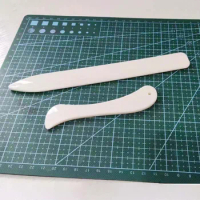 2pcs/1set Paper Folding Knife Trimmer Diy Plastic Imitation Cow Bone Leather Bone Plastic Letter Opener Accessories Tool