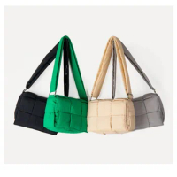 Puffer shoulder bag Durable Nylon Crossbody Bag padded woven handbag designer crossbody down purse crossbody bags for women