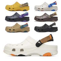 CROCS รองเท้าคาร์โลชิริงเกอร์สำหรับผู้ชายและผู้หญิงรองเท้าชายหาดรองเท้าแตะกลางแจ้งสำหรับคู่รักที่เป็นกลาง 206340