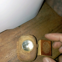 Kitab STAMBUL kecil/kaca pembesar besi karat/kuningan