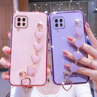 Wrist Bracelet Phone Case For Samsung A22 4G Case Luxury Heart Chain Plating Cover For Samsung A22 A12 M12 A42 5G Case A22