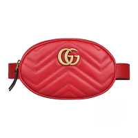 GUCCI Marmont復古雙G LOGO絎縫設計牛皮拉鍊胸腰包(紅)