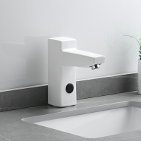 陶瓷白感應水龍頭面盆全自動龍頭單冷熱智能感應式家用節水洗手器